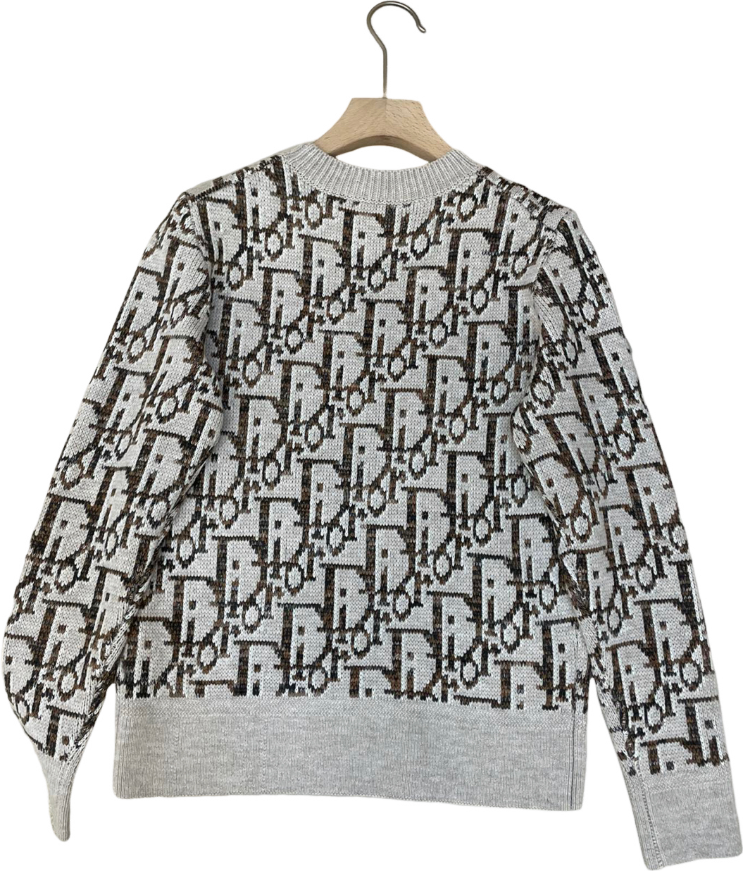 Pull à motif géométrique monochrome en maille jacquard